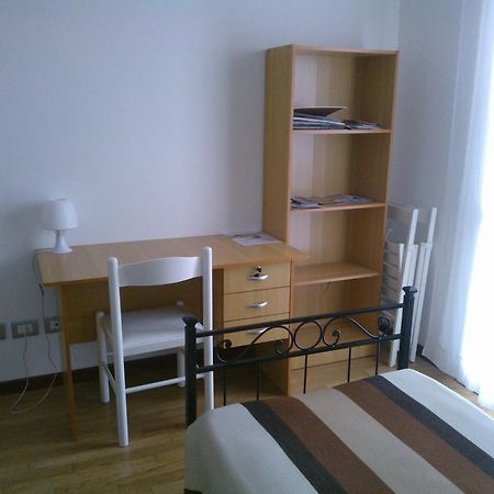 Castelgabbiano Apartment Castel Gabbiano Стая снимка