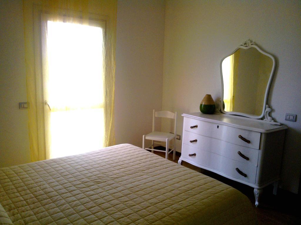 Castelgabbiano Apartment Castel Gabbiano Стая снимка