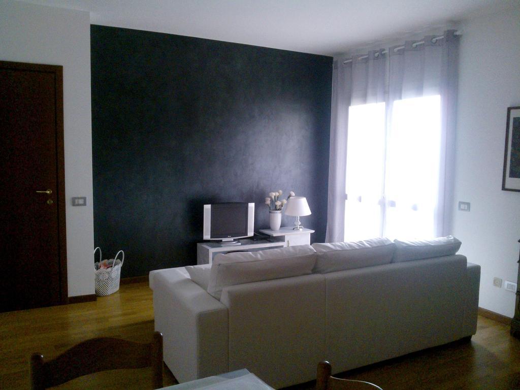 Castelgabbiano Apartment Castel Gabbiano Стая снимка